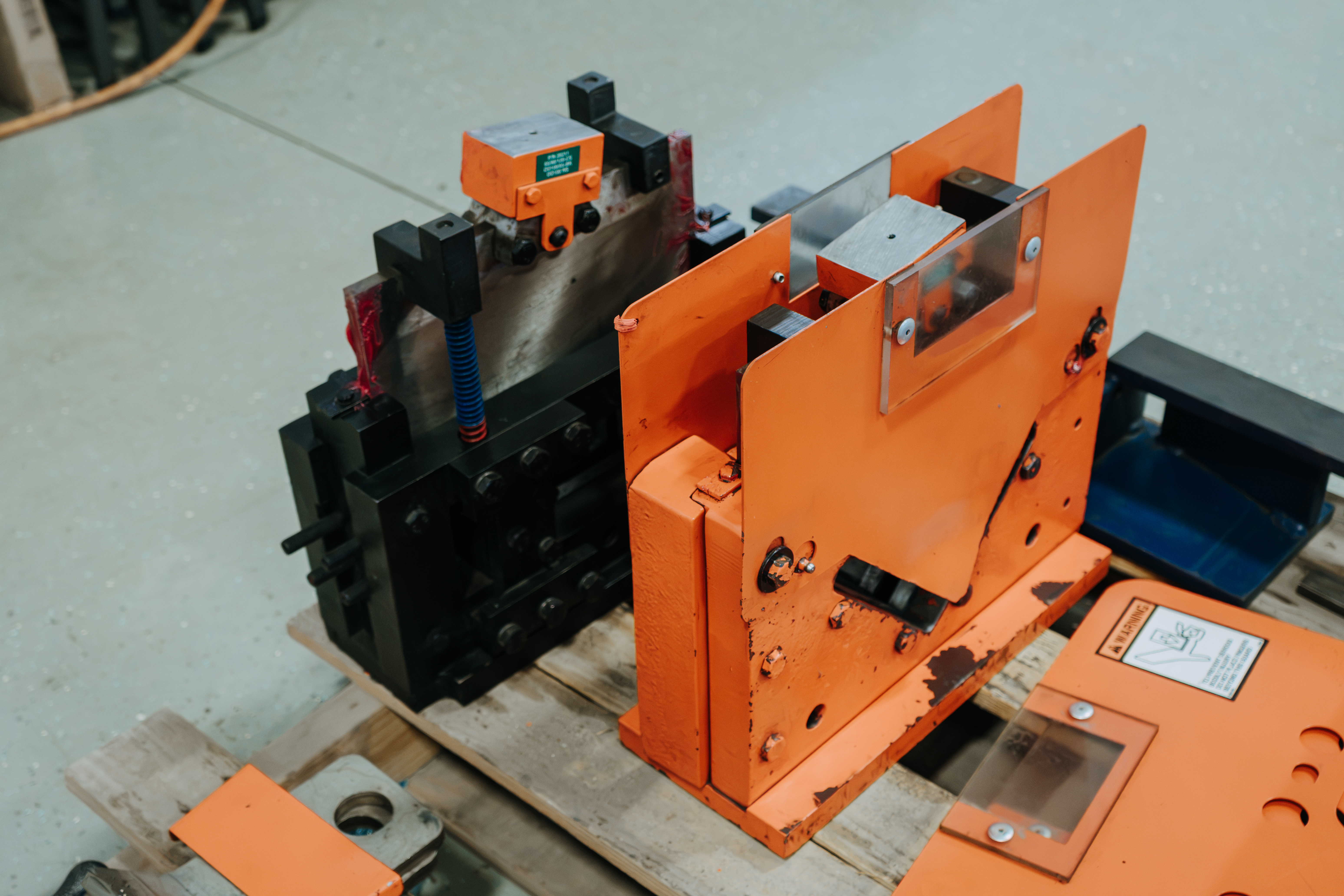 Pre-Owned Scotchman 150 ton Ironworker - Image 18